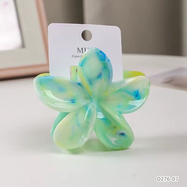 Pince à cheveux en résine fleurie