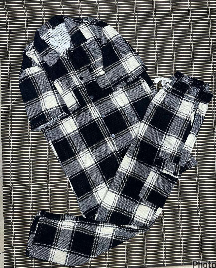 Pyjama en flanelle à carreaux