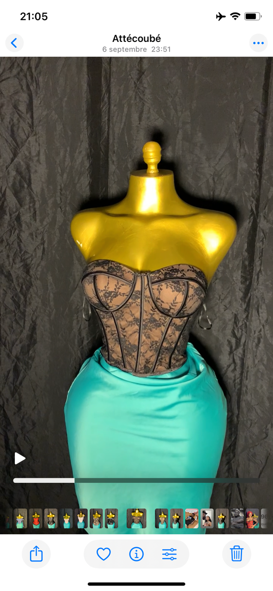 Corset floral élégant