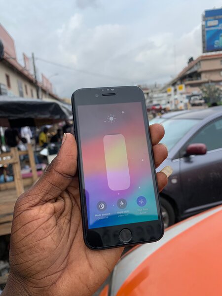 iPhone SE 2022 (CE)