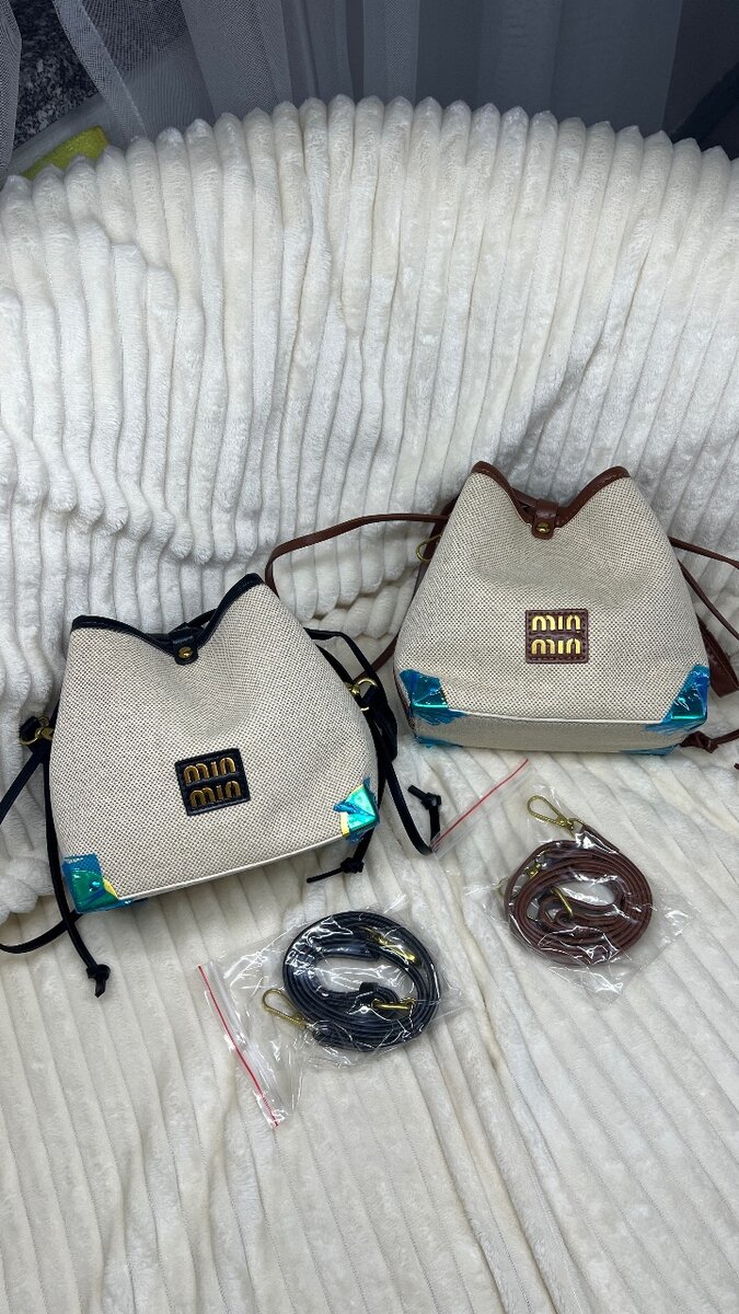 Стильная сумка-рюкзак Miu Miu