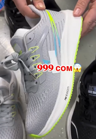 кроссовки женские спортивные 