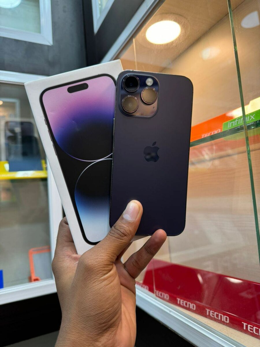 iPhone 14 pro max deuxième main propre