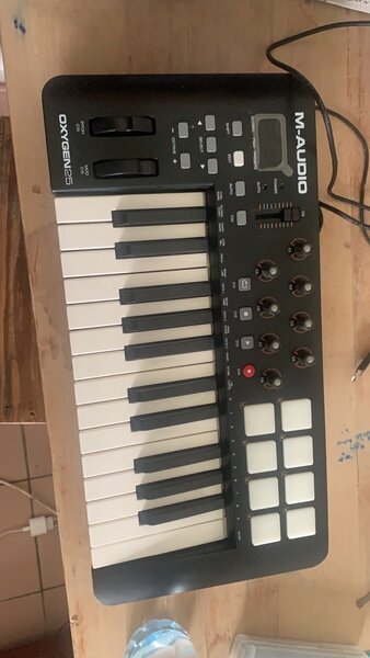 piano M-Audio OXYGÈNE 25