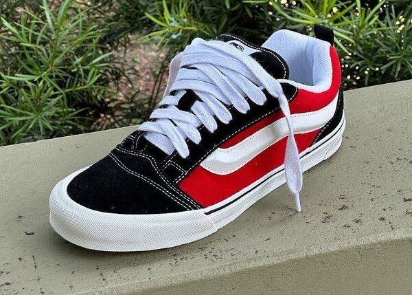 Vans knu school