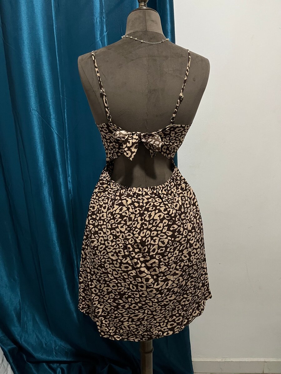 Robe à imprimé léopard (L)