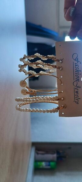 Серьги кольца с бусинами