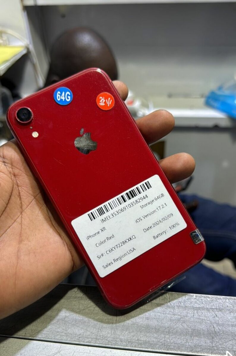 iPhone XR 64GB Débloqué