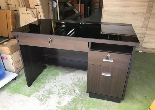 OFFICE WORKING TABLE