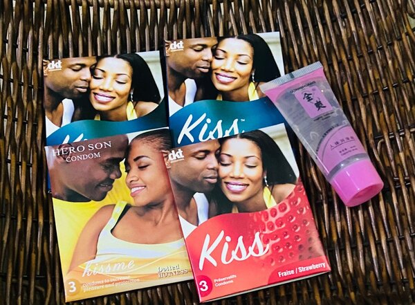 Préservatifs + lubrifiant