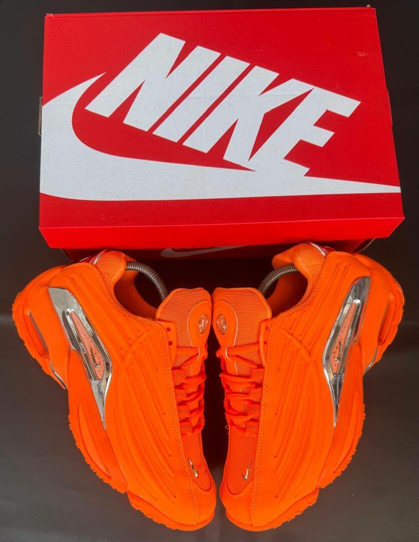Nike Sneakers Orange Bling