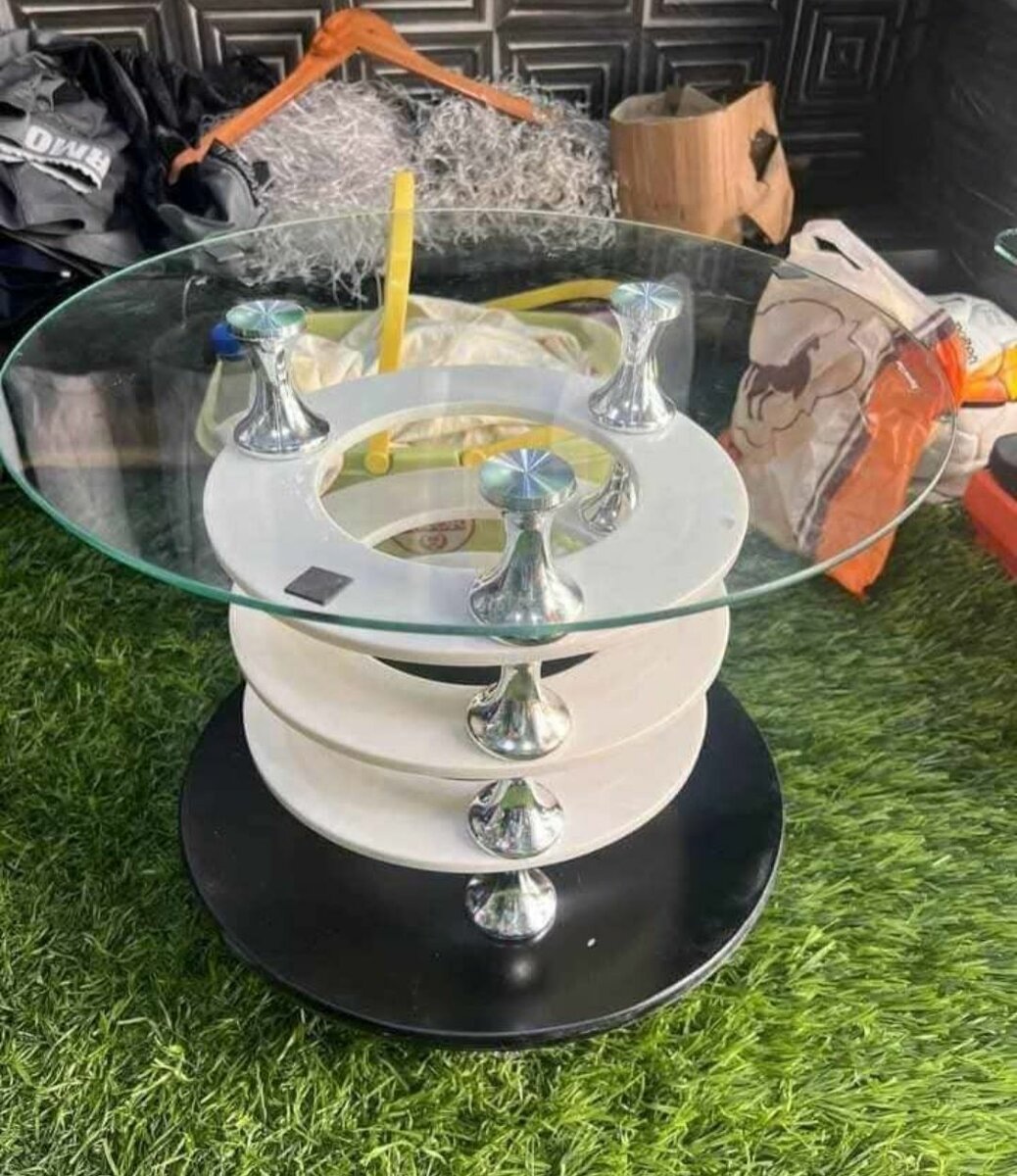 Table basse en verre moderne