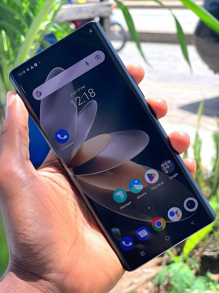 Vivo V27 5G Smartphone