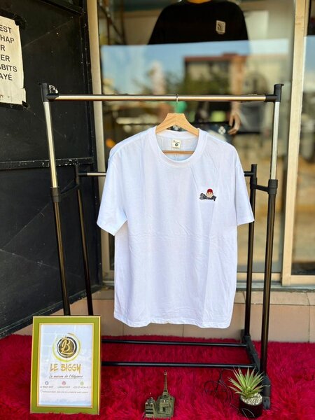 T-shirt blanc logo casual