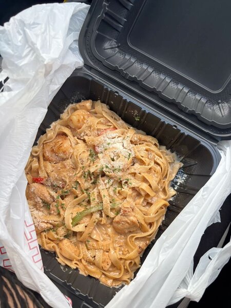 Pate aux crevettes et saucisse