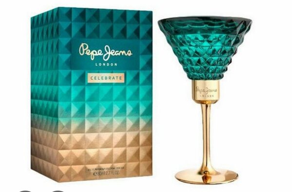 Pepe jeans celebrate