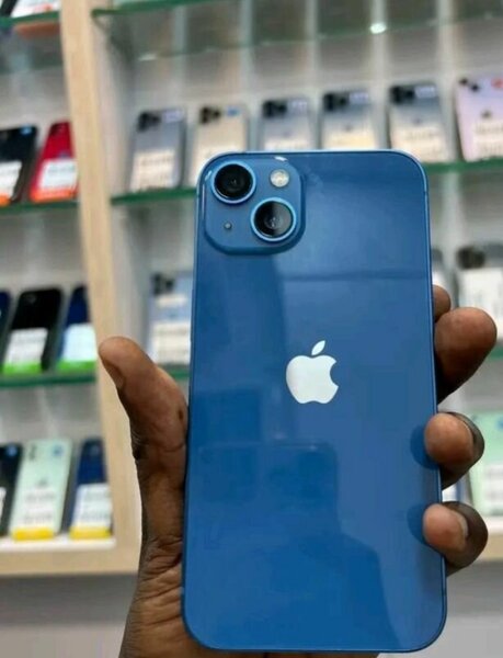 iPhone Bleu Éclatant