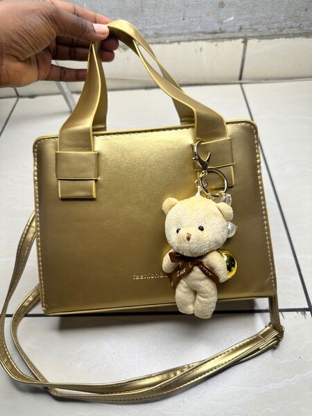 Sac à main élégant avec porte-clés