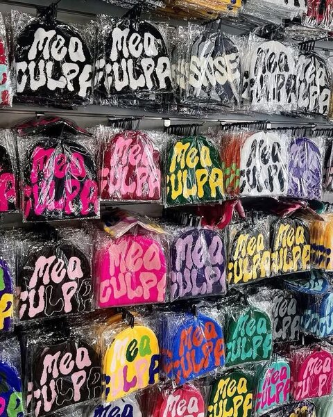 Bonnet "Mea Culpa" stylé