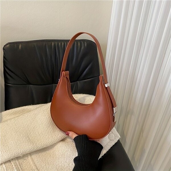 Trendy crescent Bag