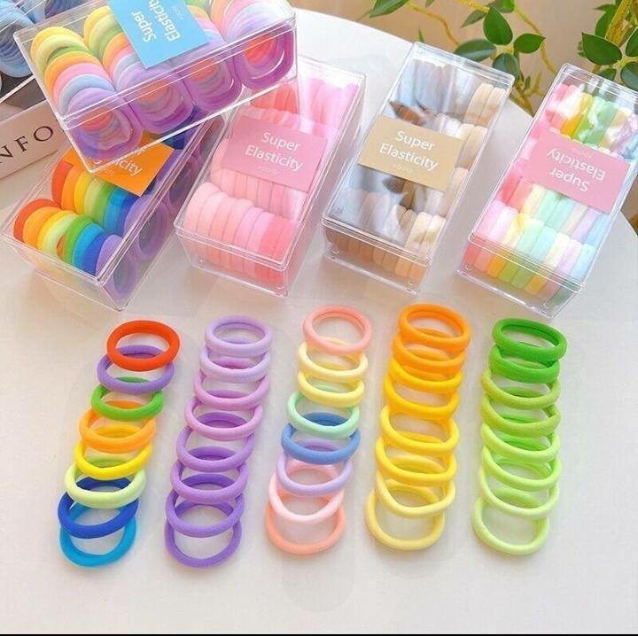 Élastiques cheveux colorés