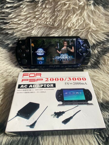 SonyPSP avec 60 jeux installés