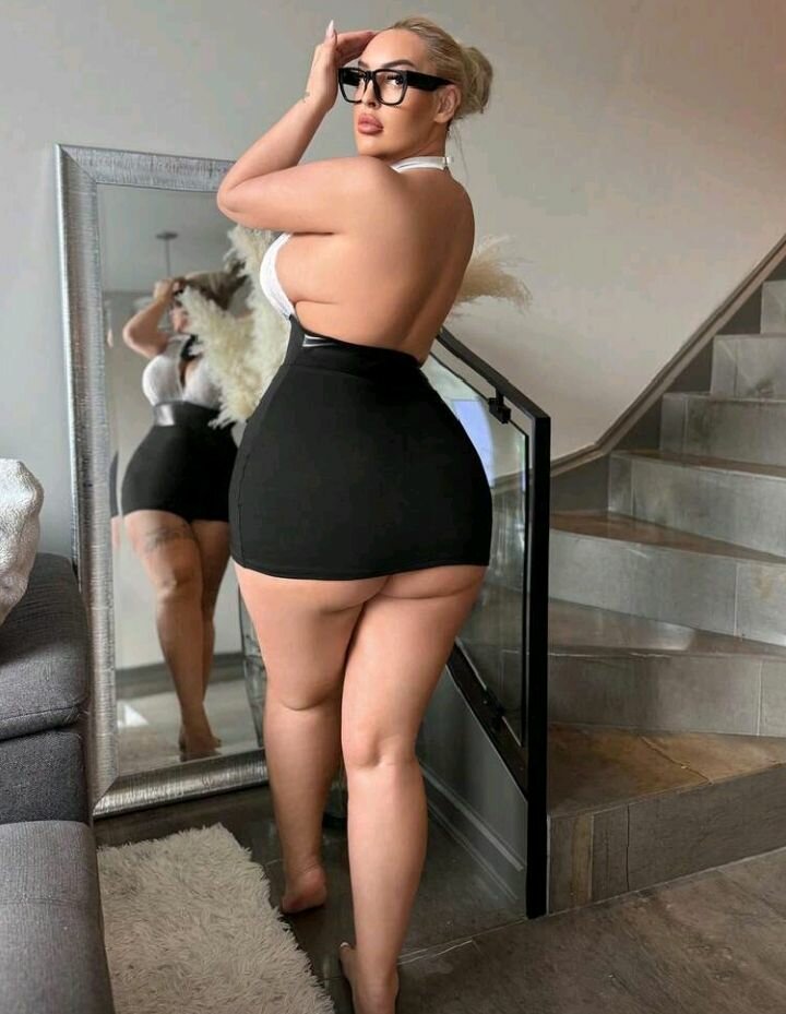 Robe sexy en dentelle chic