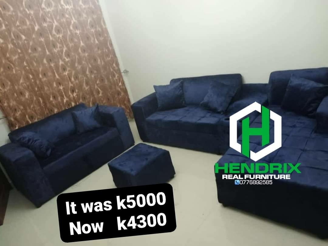 sofas with extremely super massive amounts of discount 