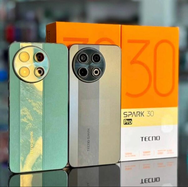 Tecno Spark 30  pro 5G 256GB