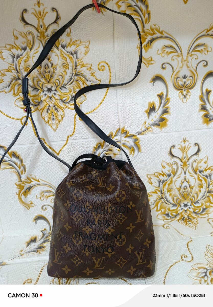 Shoulder bag