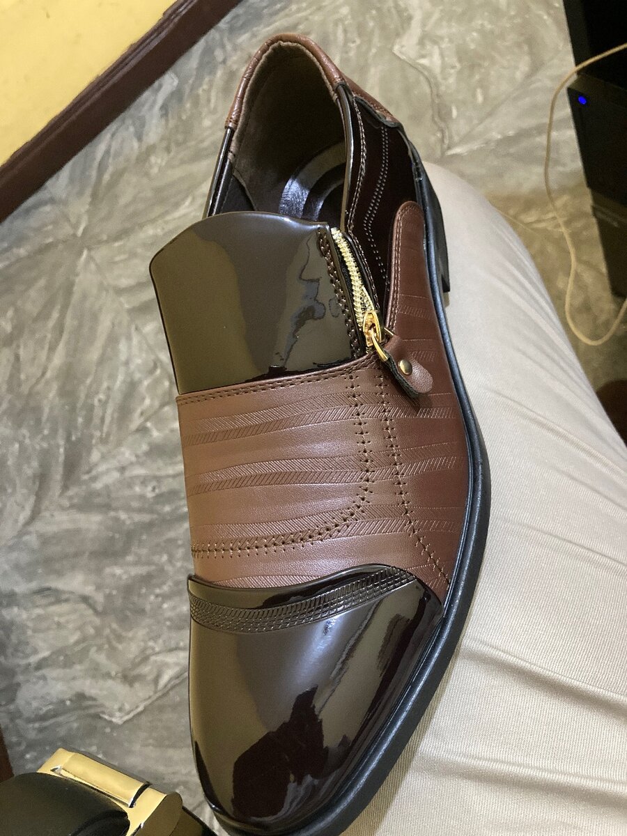 Leather Mens shoe Classic