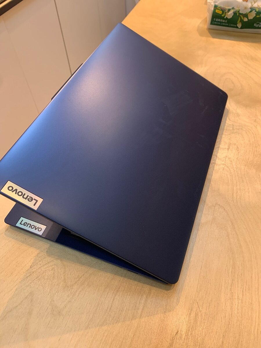 Lenovo IdeaPad slim 3
