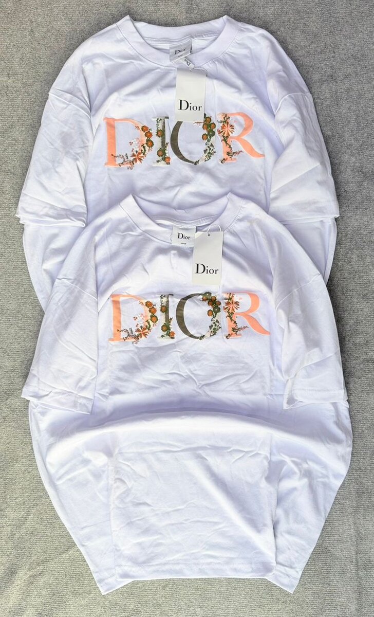 T-shirts graphiques tendance