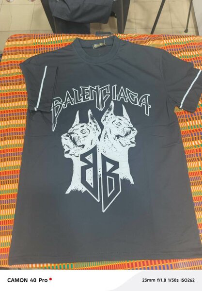 T-shirt graphique tendance pour homme