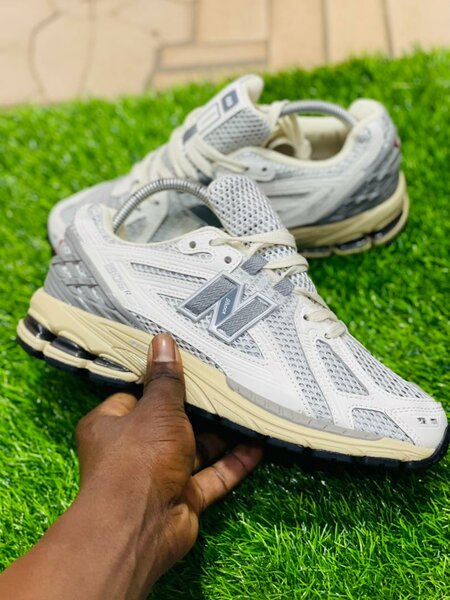 New balance 1906