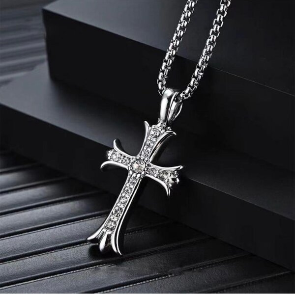 Collier Croix Argent Élégant