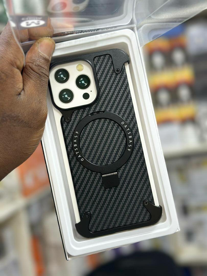 Coque Carbone avec Support