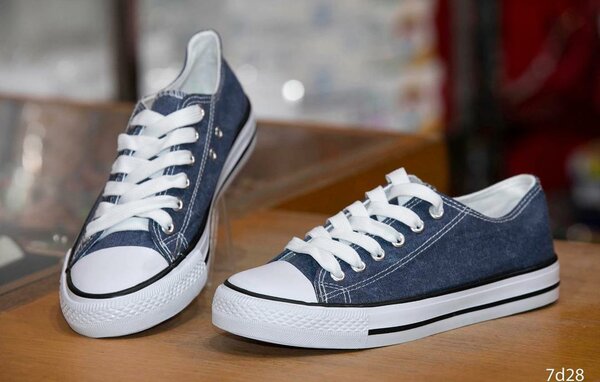 Baskets tendance en toile