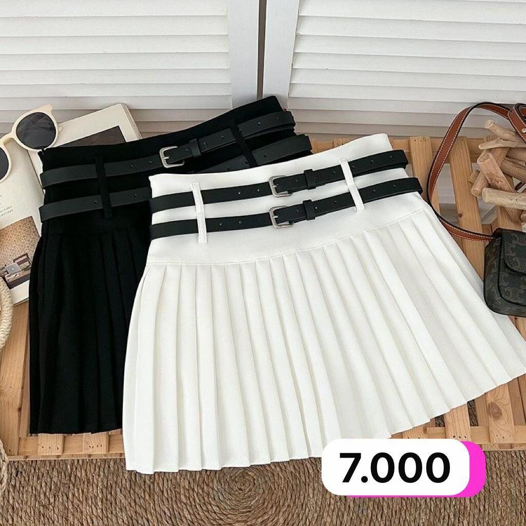 Jupe sexy et maillot