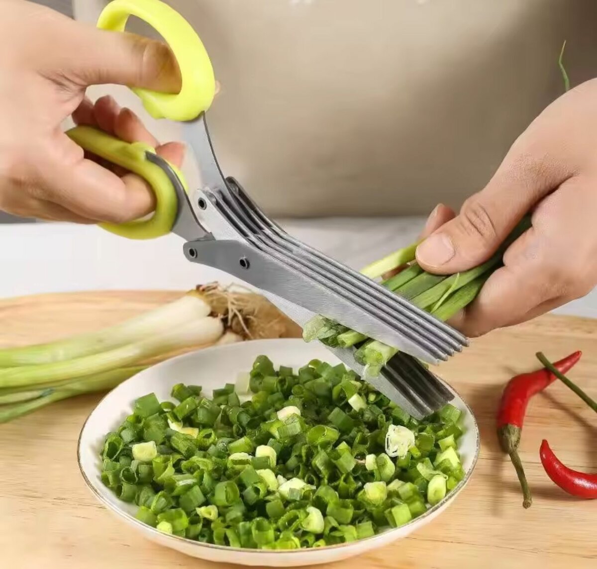 Ciseaux de cuisine opaques multifonctionnels en acier