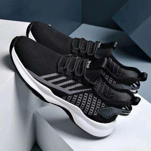 Chaussures de sport noires homme