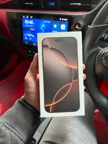 iPhone 16 Pro Max 512gb desert titanium Apple Non Active..