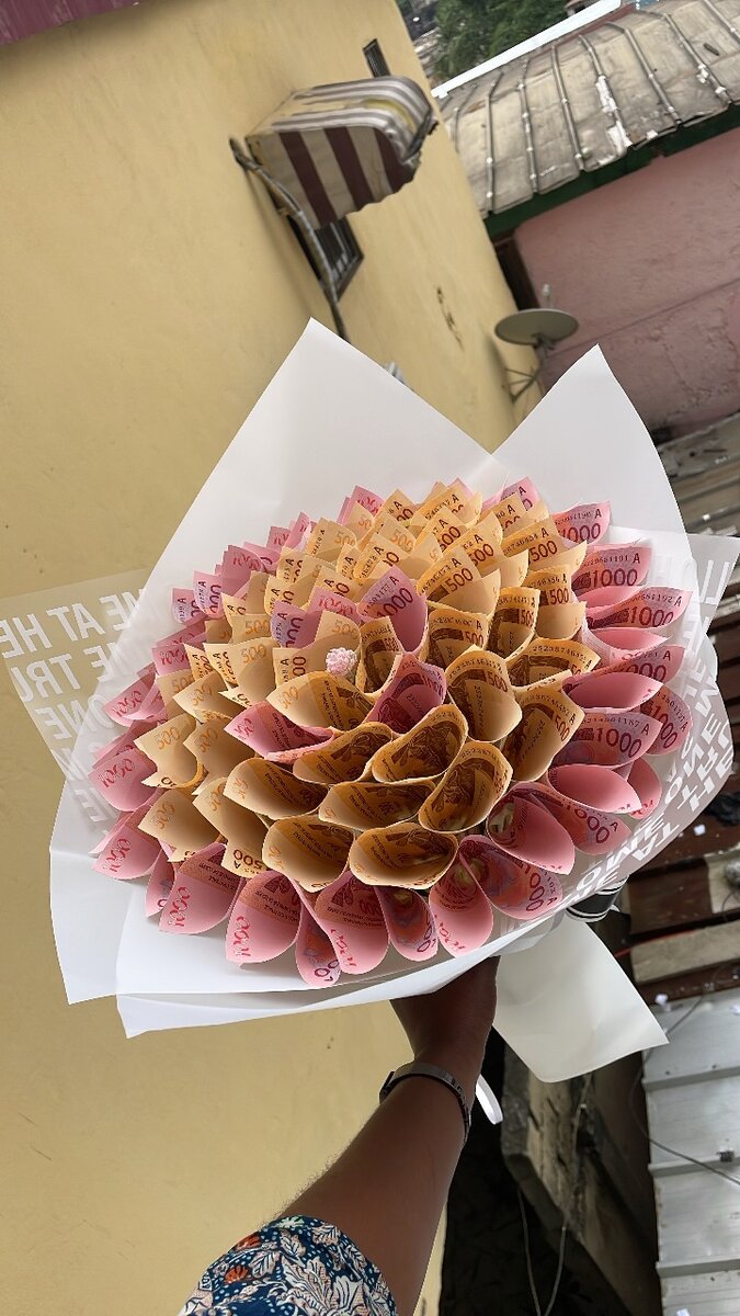 Bouquet de billets original