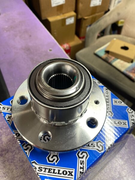 Подшипники на авто Ауди вольксваген Шкода