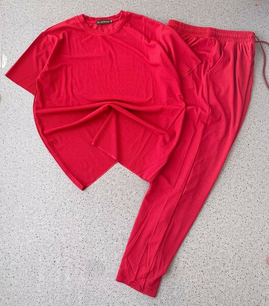 BLACKMEN TOP AND DOWN