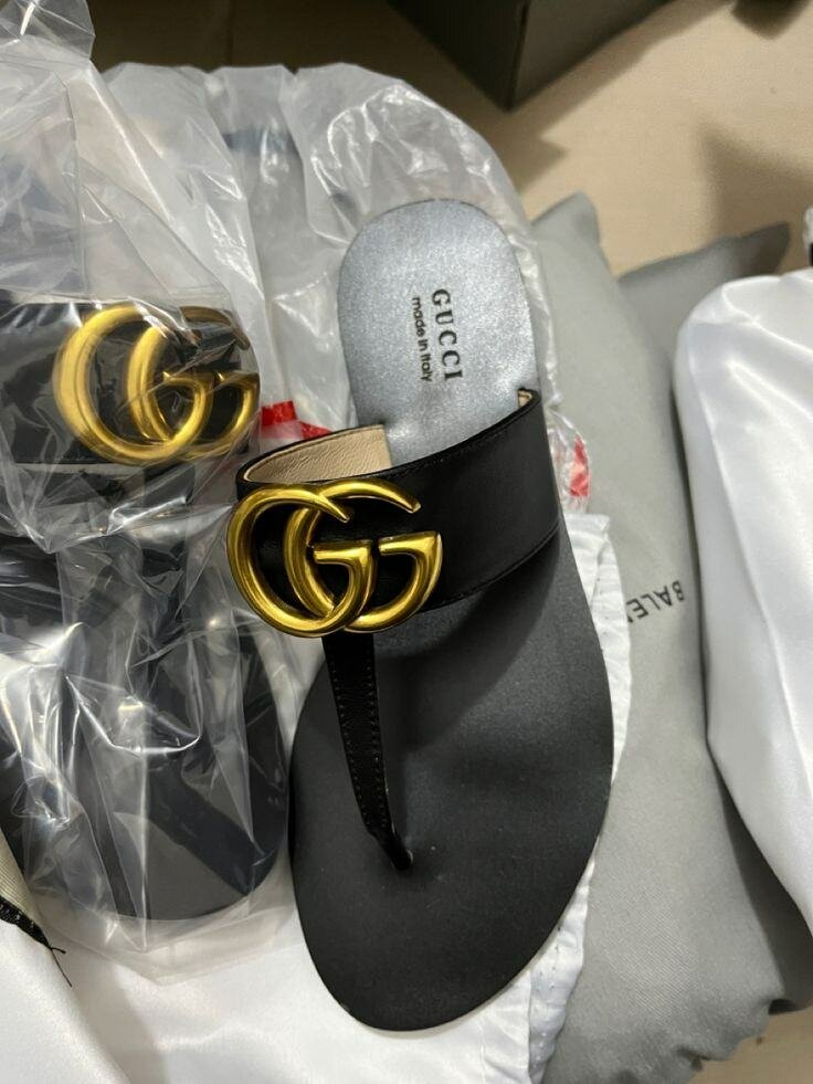 Tongs de luxe Gucci pour femmes