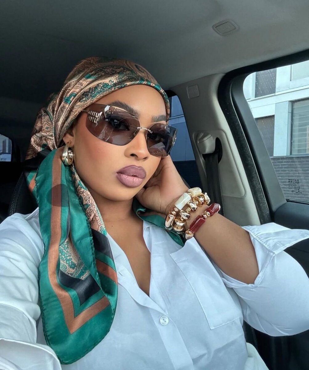 Foulard satin élégant femme