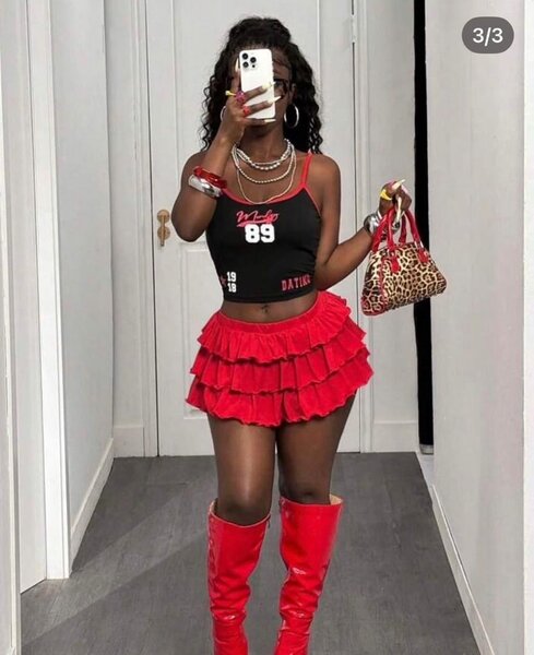 Ensemble jupe rouge et top