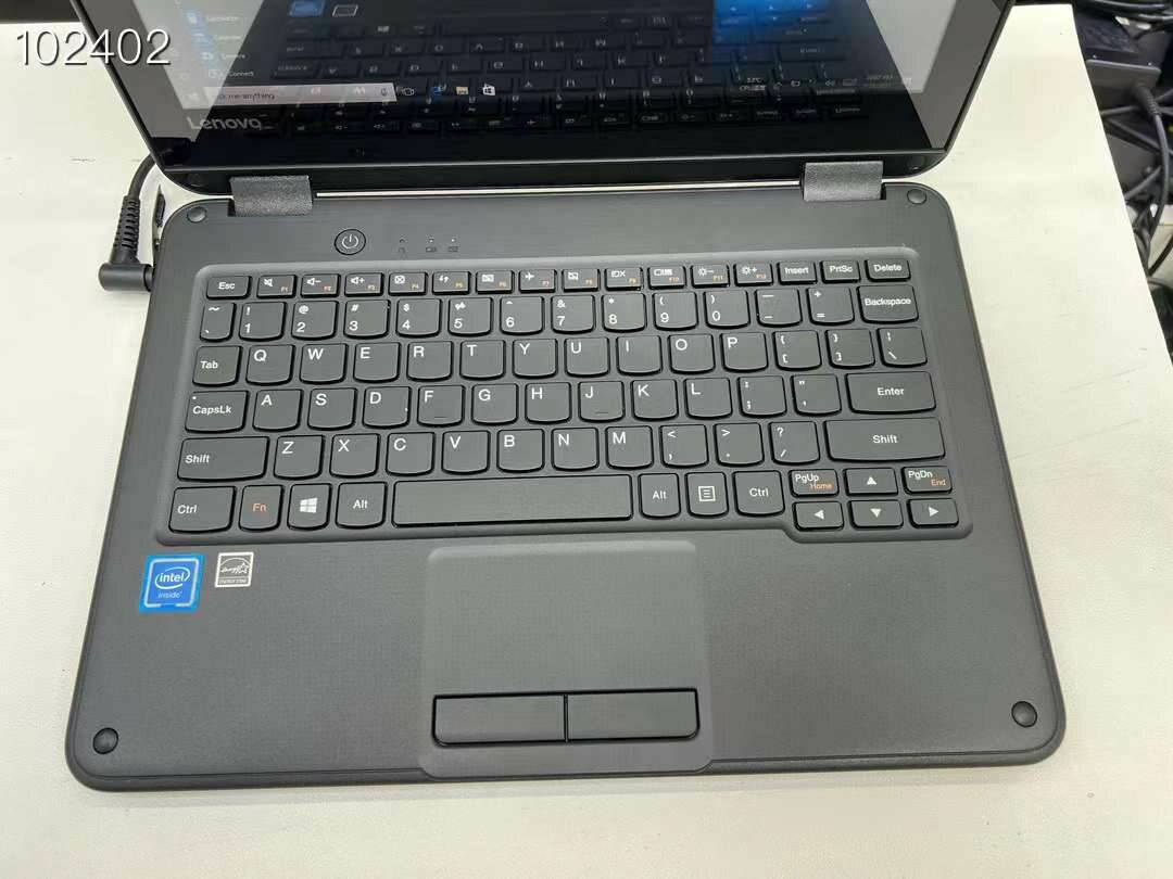 Ordinateur Portable Lenovo Polyvalent