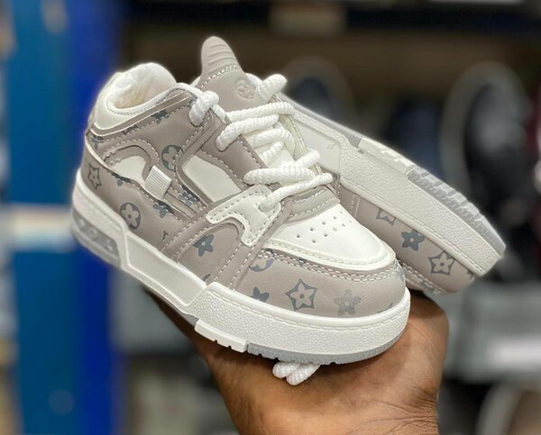 Sneakers pour enfants élégants